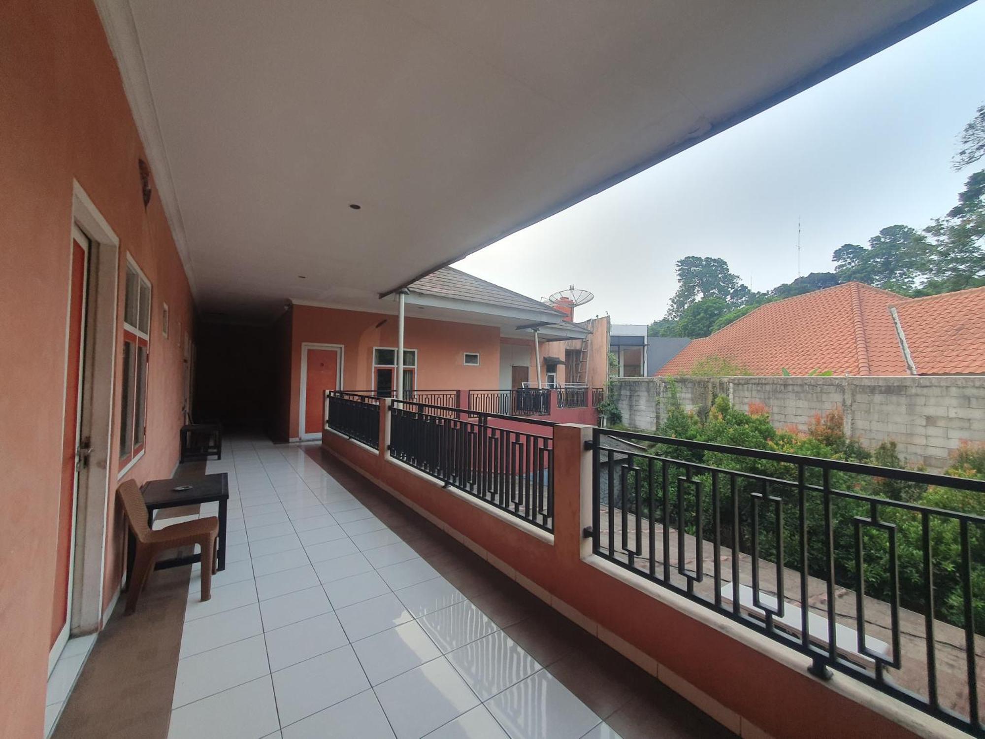Ruang Tidur At Dpalma Bogor Hotel Eksteriør billede