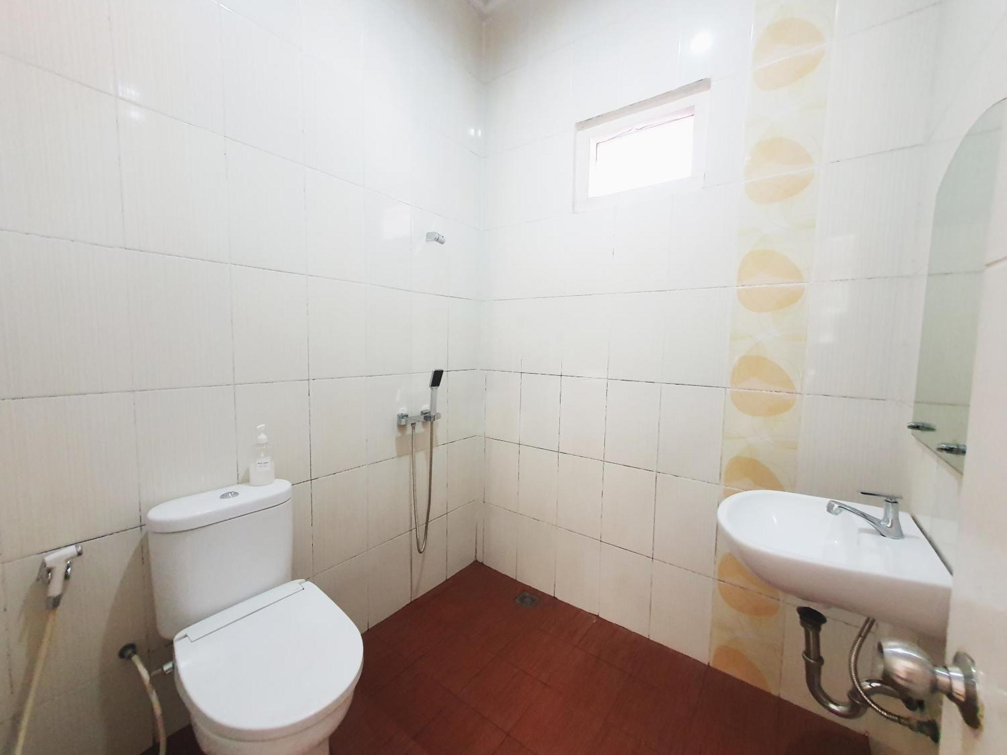 Ruang Tidur At Dpalma Bogor Hotel Eksteriør billede