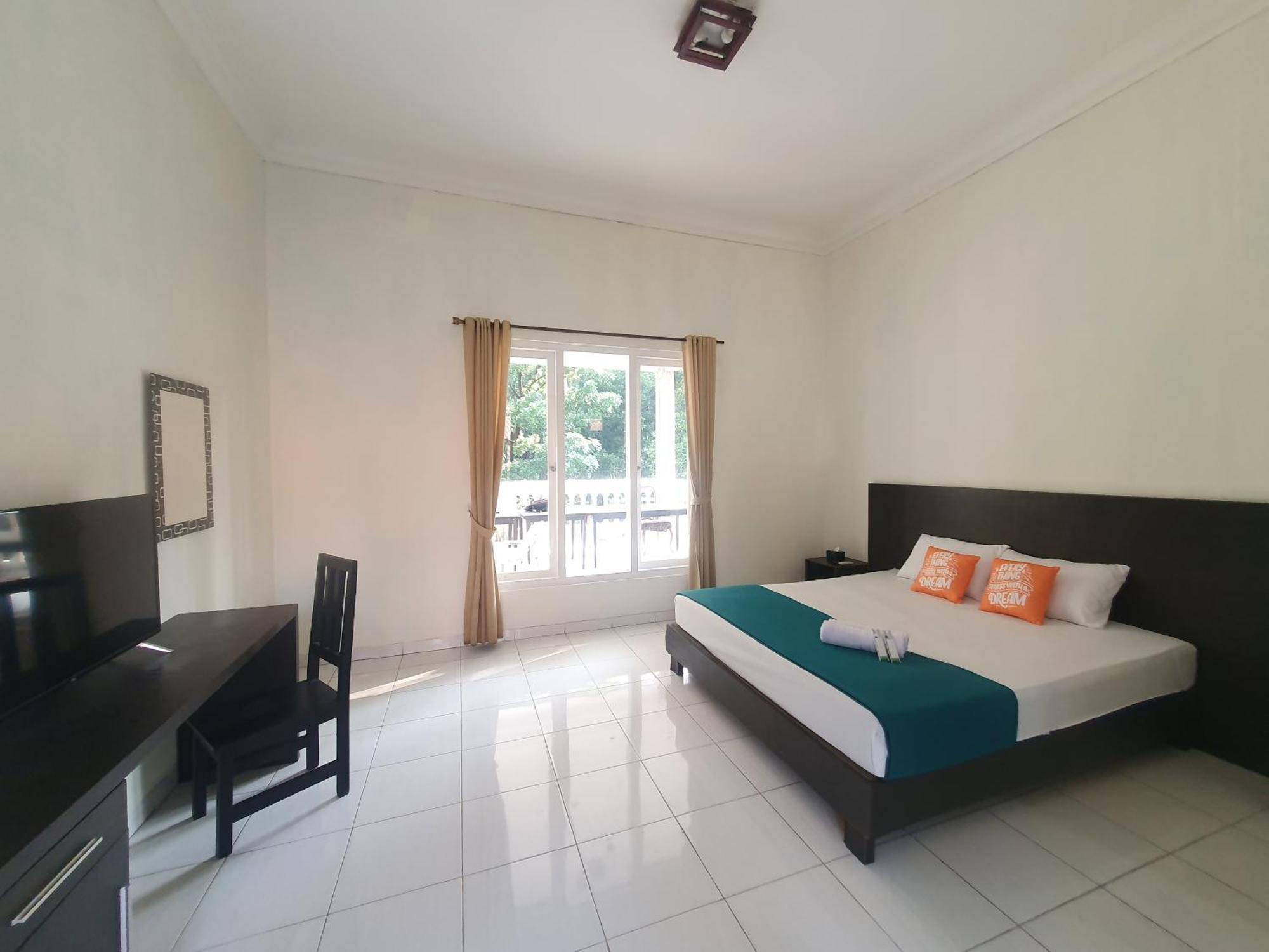 Ruang Tidur At Dpalma Bogor Hotel Eksteriør billede