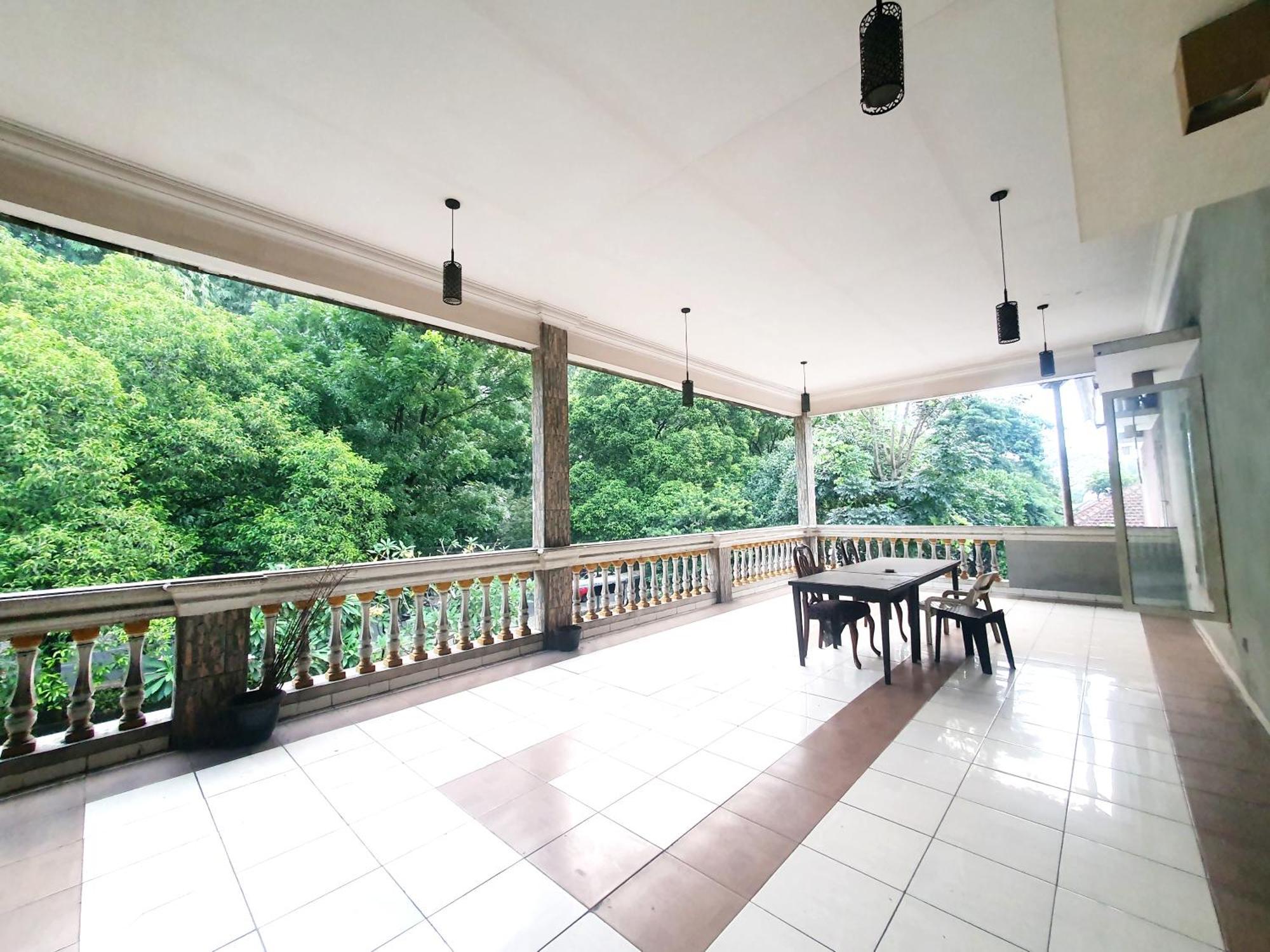 Ruang Tidur At Dpalma Bogor Hotel Eksteriør billede